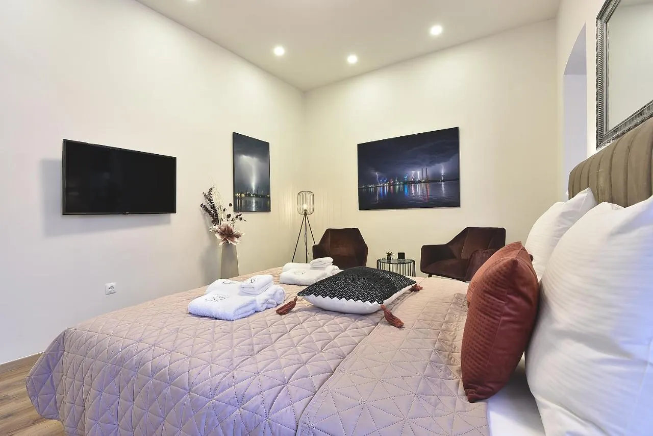 D&A Central Luxury Apartments With Free Parking Pula 0*,  Croatia